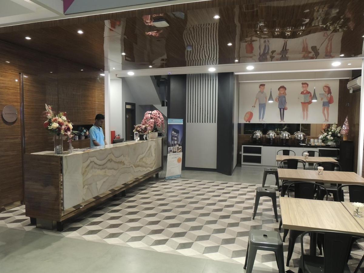 Odua Thamrin Yakarta Exterior foto