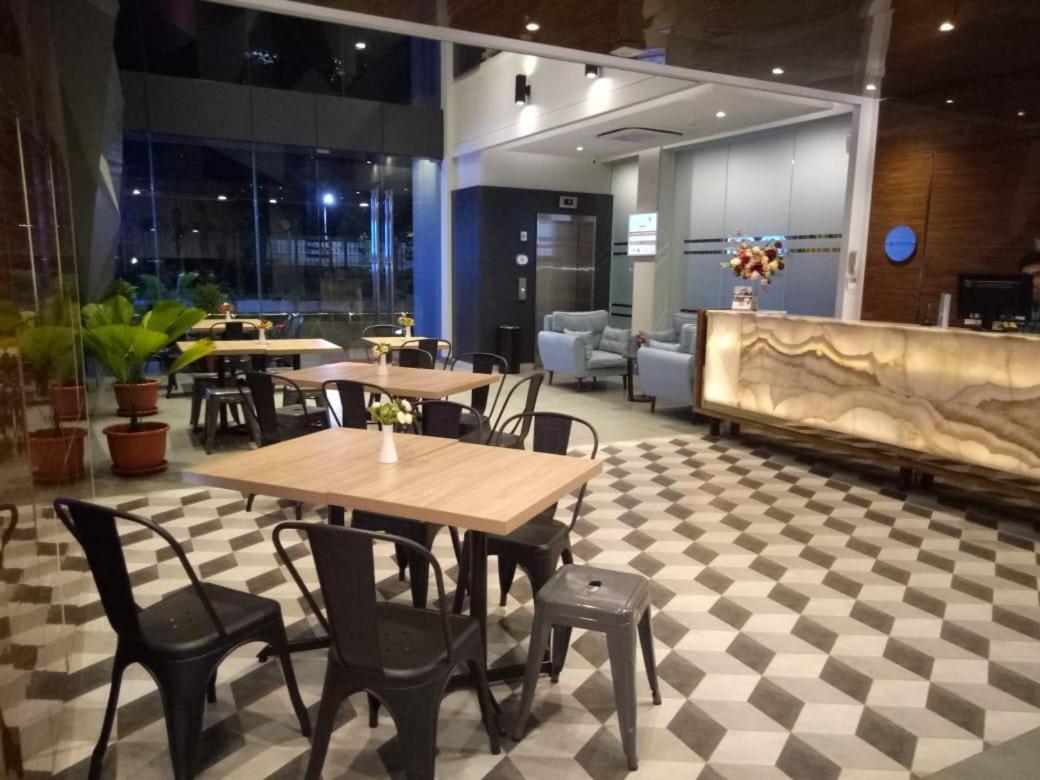 Odua Thamrin Yakarta Exterior foto